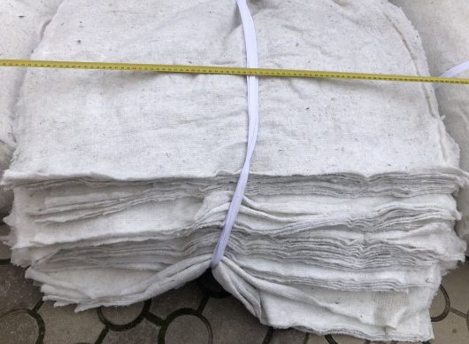 Тряпка для вытирания пола из холстопрошивного полотна белая (стр. 2,5 мм). Размер 80х100 см. От производителя ФлёрТекс Иваново